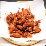ラム肉の串揚げ【牙签羊肉】(辛さが調整できません)(中国東北家郷料理永利 豊洲駅前店(1号店))