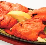 【 202 】タンドリーチキン4P Tandoori Chicken4P（インドとアジアの料理 サンティ）