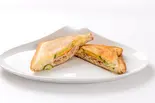 ツナマヨ(ALBENS Cafe&Bar)