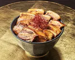 京風豚角煮丼（絶品ラー油つけそば 侍空 堀切5丁目店）