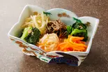 自家製季節ナムルの盛り合わせ（焼肉慶楽苑長原本店）
