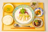 香港チキンライス定食 Hong Kong Style Chicken Rice Lunch Set(点心・香港広東料理 MOON FOREST ムーンフォレスト 月林閣)