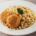ピラフ＆メンチカツ（洋食屋 やまの）