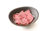 黒毛和牛肉刺し(立ち呑み処やす吉 本店)