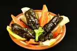 ブドウの葉の前菜 yalenj(ヤレンジ)（本格的シリア料理 ゼノビア）
