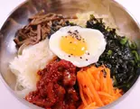 タコの塩辛_ビビンパ(新大久保韓国横丁 漢江(ハンガン)の奇跡)