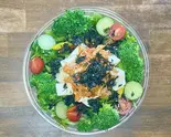 豆腐とキムチサラダボウル Tofu and kimchi salad bowl(たっぷり野菜のサラダボウル)