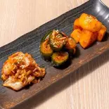 キムチ盛り合わせassorted kimchi(仙台ホルモン焼肉酒場ときわ亭高田馬場店)