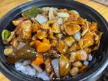 鶏肉味噌炒め丼（中華料理 錦園）