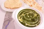 ほうれん草チキンカレー（インド料理 EVEREST）
