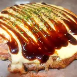 お好み焼きもちチーズ Fried Cheese Okonomiyaki（お好み焼き＆鉄板焼き 花門亭 東門街店別館）