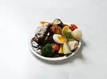 旬野菜の黒カレーライスBOX（Maison Noir SASAOKA）