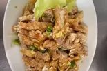 油淋鶏油淋鶏 揚げ鶏もも肉の特製ソースかけ（上海苑）