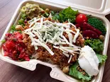 プルドポーク サラダプレート（お肉も味も選んでヘルシー タコスサラダトーキョー TACOS SALAD TOKYO）