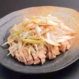 蒸し鶏の醤油だれ（中国名菜敦煌）