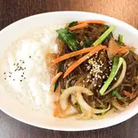 チャプチェ丼(粉丝盖饭)（釜山本家）