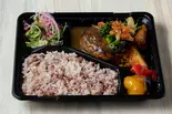 シェフのおすすめハンバーグ弁当（バランス食堂＆カフェ アスショク）