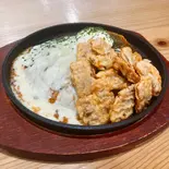 広島お好みイカ天チーズ焼き(豚、麺、イカ天、チーズ)【マヨ】（【関西風＆広島風お好み焼き・鉄板焼き】 桜家）