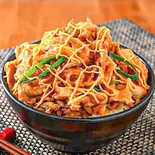 お箸が止まらない激旨！チーズヤンニョム豚丼(お肉400g)（激盛り豚丼 メガトン 江古田店）