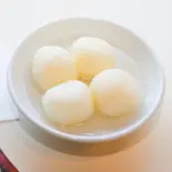ラシュグッラ2個入れ Rasgulla 2pic（Asian Dining サウラハビュー 成増店）