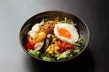 腸活サポート『キーマカレー』(サラダ米)（一粒鰻盃）