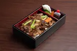 焼肉丼（鉄板DiningSEEKS）