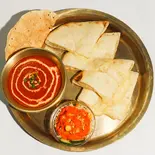チーズナン Cheese Naan Bread（ナン ハウス (NAAN HOUSE)）
