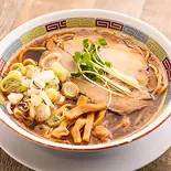 【当店人気No.1】サバ醤油そば（元祖 吉田商店）