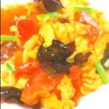 トマトと玉子炒め(けいぐん飯店)