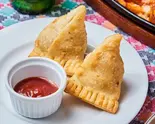サモサ2p Samosa (2 Pieces)（インド・アジアンレストラン＆バーリアル）