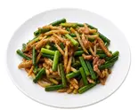 シャキシャキ食感!ニンニクの芽と豚肉炒め(スマート中華 東池袋店)