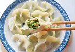 韭菜鸡蛋饺子 ニラと卵餃子（姉妹骨湯麻辣燙）