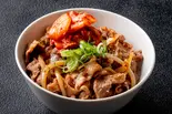 キムチ牛カルビ丼(味噌だれ)（韓国カルビ丼とスンドゥブ 洞山 西新店）