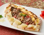 ラム肉ピザKuşbaşılı Pide(トルコBBQレストラン★TADIM★ Turkish Restaurant)