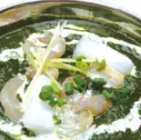【 2 】ミックスシーフードパラク Mixed Seafood Palak（インドとアジアの料理 サンティ）