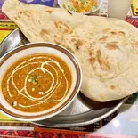 シーフードカレー＆プレーンナンセット（ニューリトルインディア豊中駅前店）