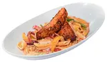 Salmon Penne Crème Penne Sauce Pasta サーモン・クリームソースペンネ（Shooters Sports Bar ＆ Grill）