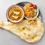 カレー1/ナン又はライス/サラダ/チキンティッカ (1curry/nan or rice/salad/chicken tikka)（スパイスガーデンタメル）