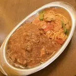 カレーとナポリのハーフ＆ハーフ（キッチン55）
