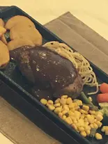 手作りハンバーグ定食（バーク那古屋）