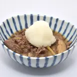 おろし牛皿（揚げ物と丼の上成）