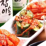 キムチ盛り合わせ(新大久保韓国横丁 漢江(ハンガン)の奇跡)