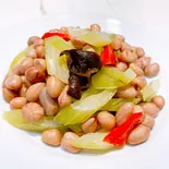 セロリとピーナッツのさっぱり和え（串門‐創作中国料理）