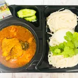 ゲーンクアグラドゥーク オーンプリックゲーンターイ+そうめん+ゆで卵แกงคั่วกระดูกอ่อนพริกแกงใต้+ขนมจีน+ไข่ต้ม(PINTO)