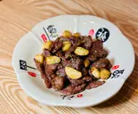 牛肉とニンニクの黒胡椒炒め/黑蒜子炒牛肉(天津福味餃子)