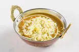 チキンチーズカレー Chicken Cheese Curry（『新規オープン！！』足立区大人気インドカレー店）