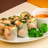 生春巻き(2本)SPRING ROLL（バインミーシンチャオ中野店）