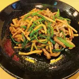 青椒肉絲(ゴールデン酒場SANGO-YA)