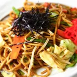 野菜焼きそばソース味（鉄板焼 焼きうどん 伊鉄）