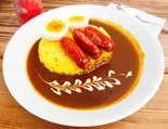 ソーセージとゆで卵のカレー（欧風カレー工房すぷーん）